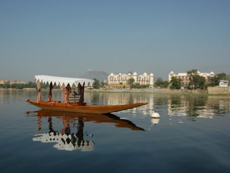 pichola-lake1